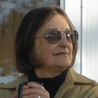 Betsy Raasch-Gilman